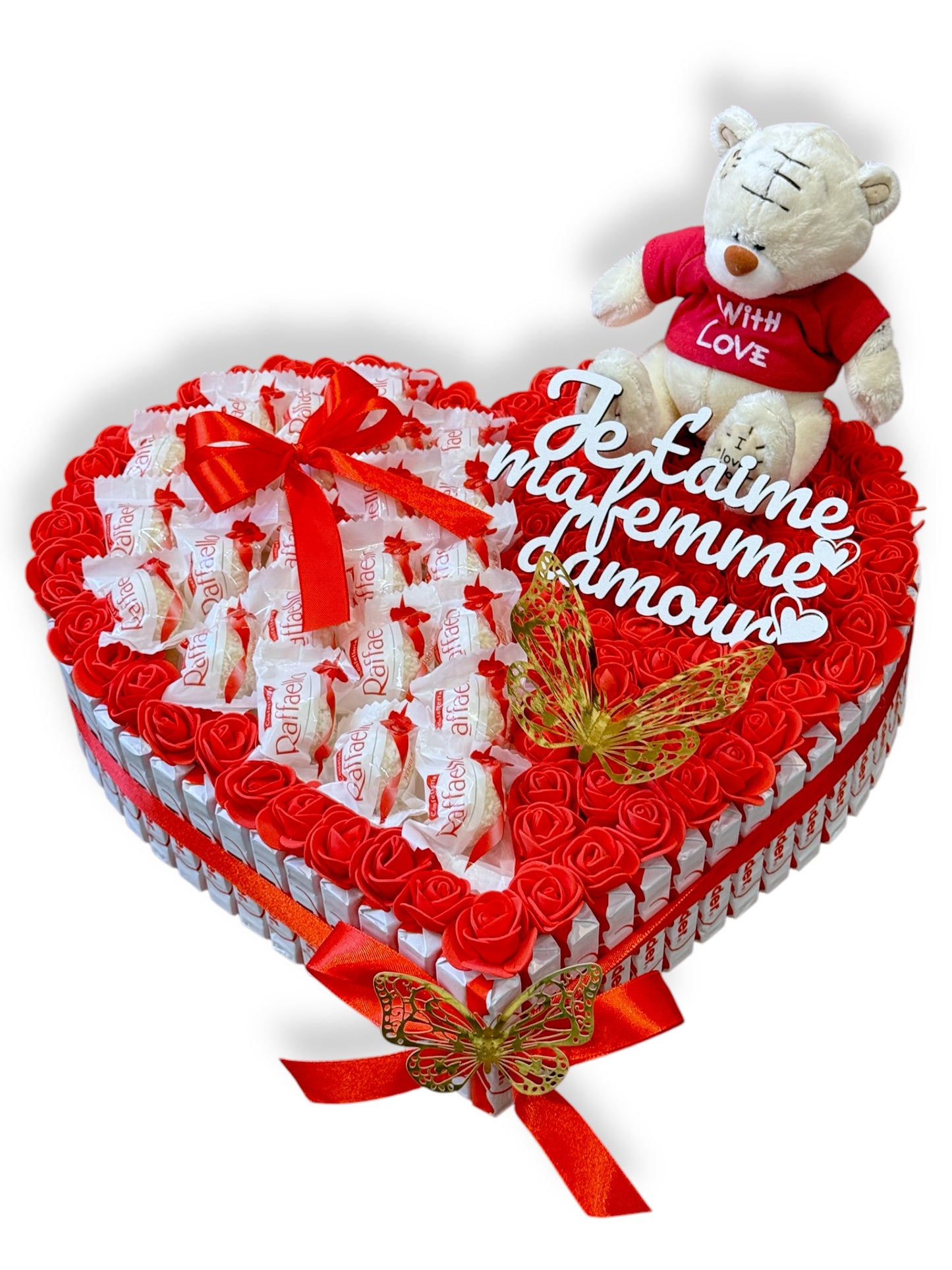 Coffret cœur Raffaello avec ourson, roses et papillon – Cadeau romantique personnalisé