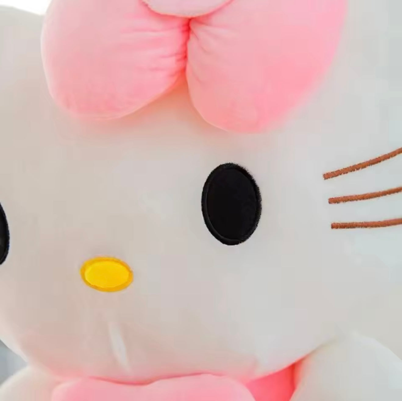 Peluche Hello Kitty Rose – Cadeau d’Amour Doux et Mignon