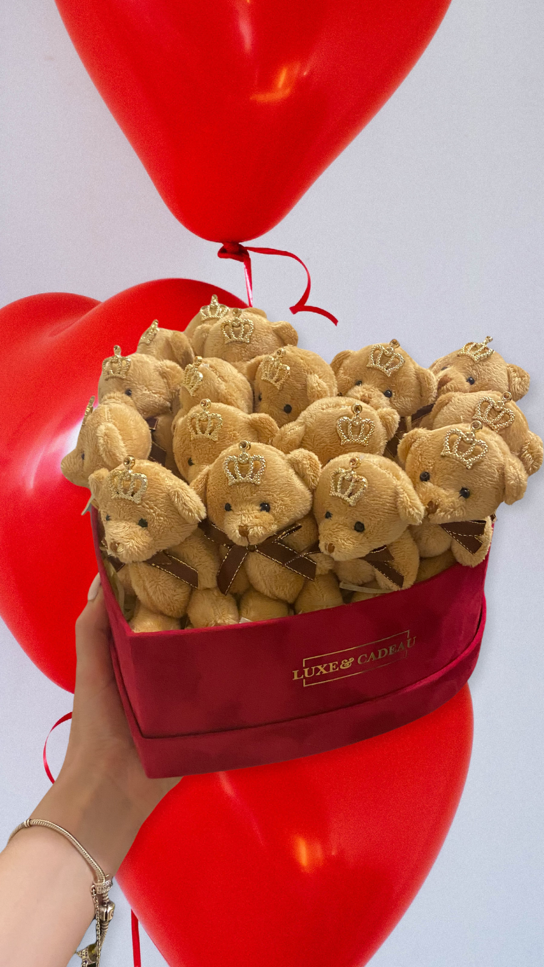 Bouquet forme cœur avec nounours