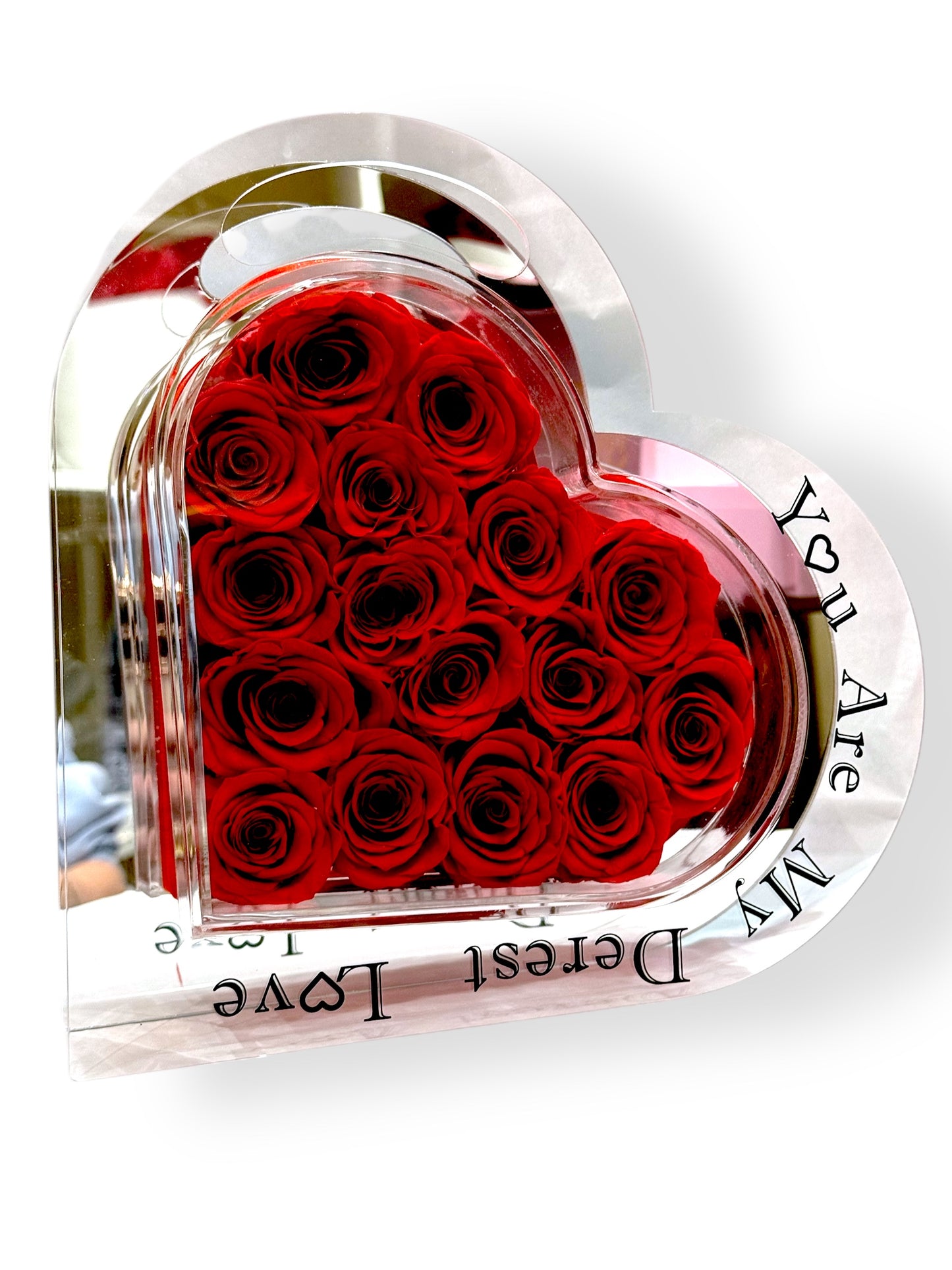 Coffret en forme de cœur avec roses rouges éternelles