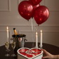 Coffret Cœur Personnalisable – Roses Rouges & Blanches