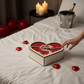 Coffret Cœur Personnalisable – Roses Rouges & Blanches