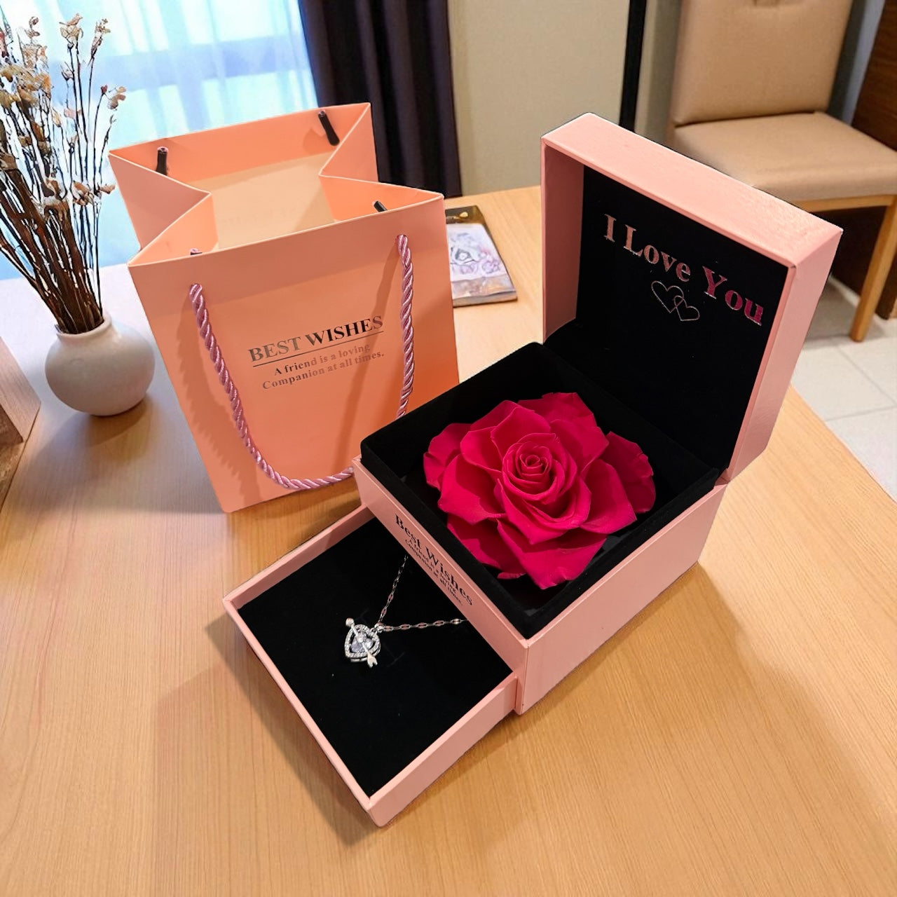 Rose éternelle avec bijoux