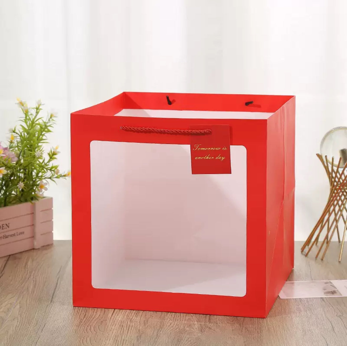 Sac cadeau premium avec fenêtre transparente (3 tailles)