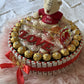 Cadeau romantique avec peluche, chocolats Ferrero et rose dorée 24K